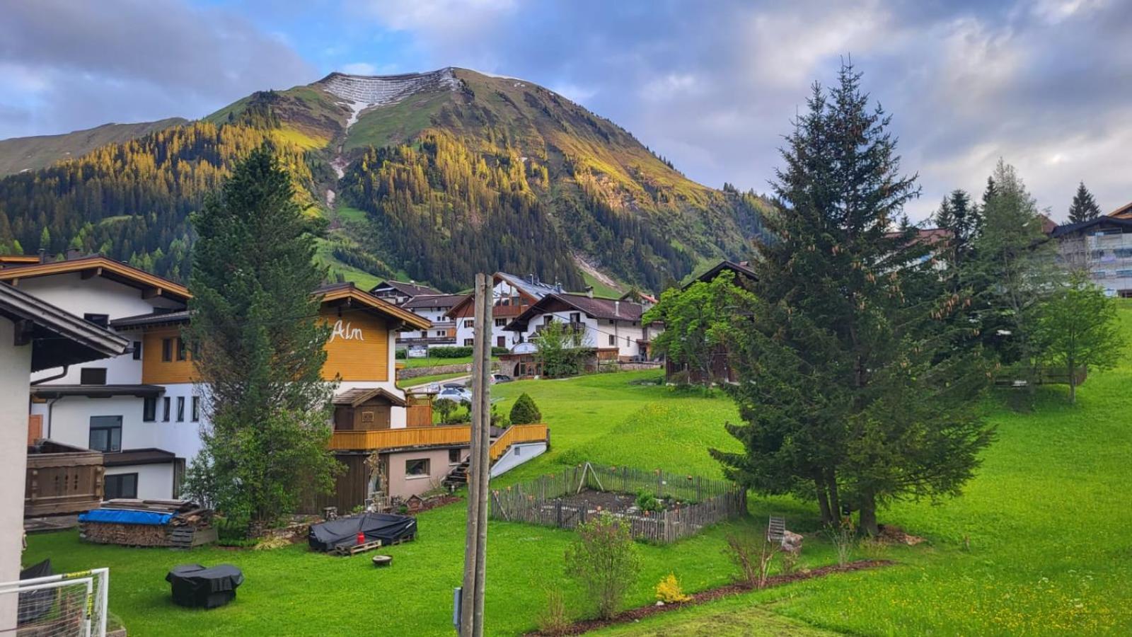 Almtraum Berwang Apartment Екстериор снимка