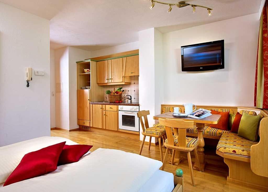 Almtraum Berwang Apartment Екстериор снимка
